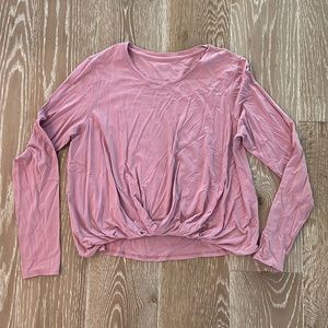 Lululemon top